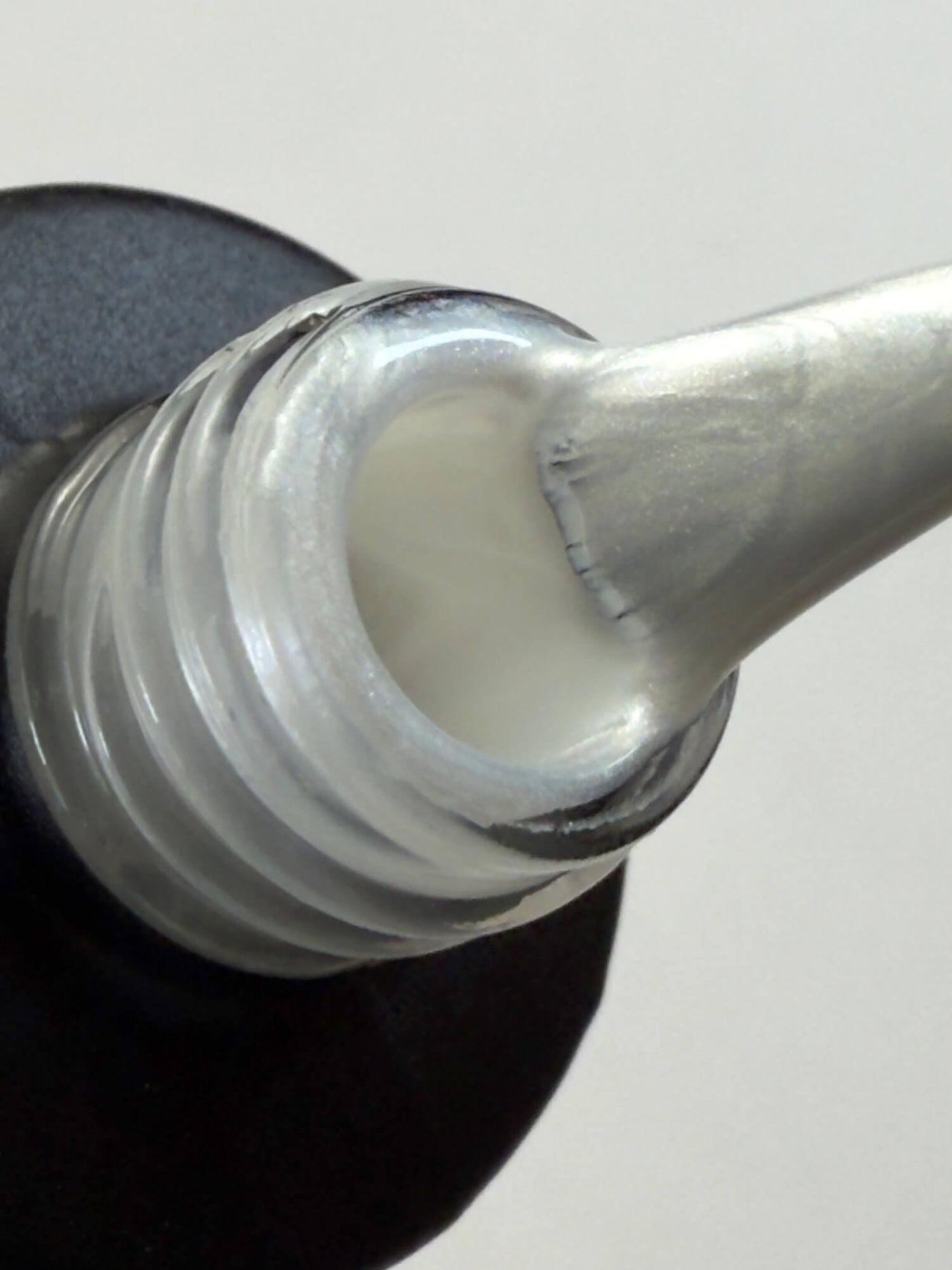 223 Lakier Hybrydowy - Pearl Martini 7ml